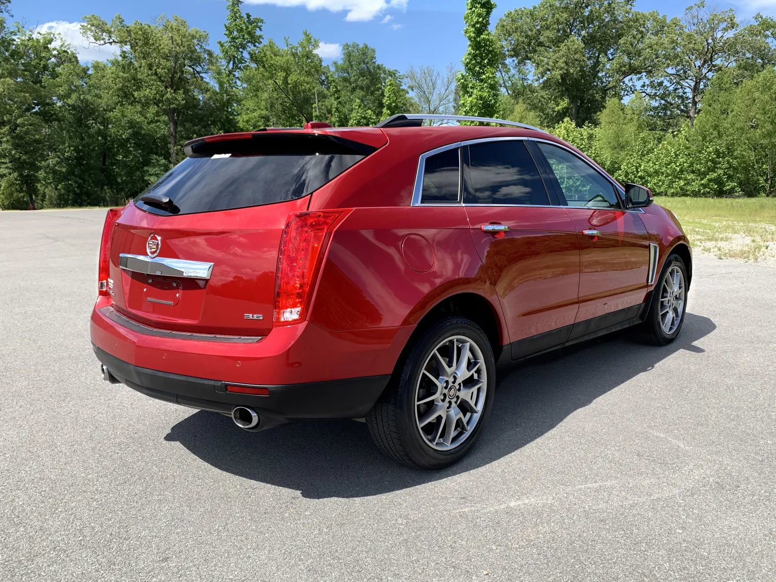 Used 2015 Cadillac SRX Performance AWD/4WD image 7
