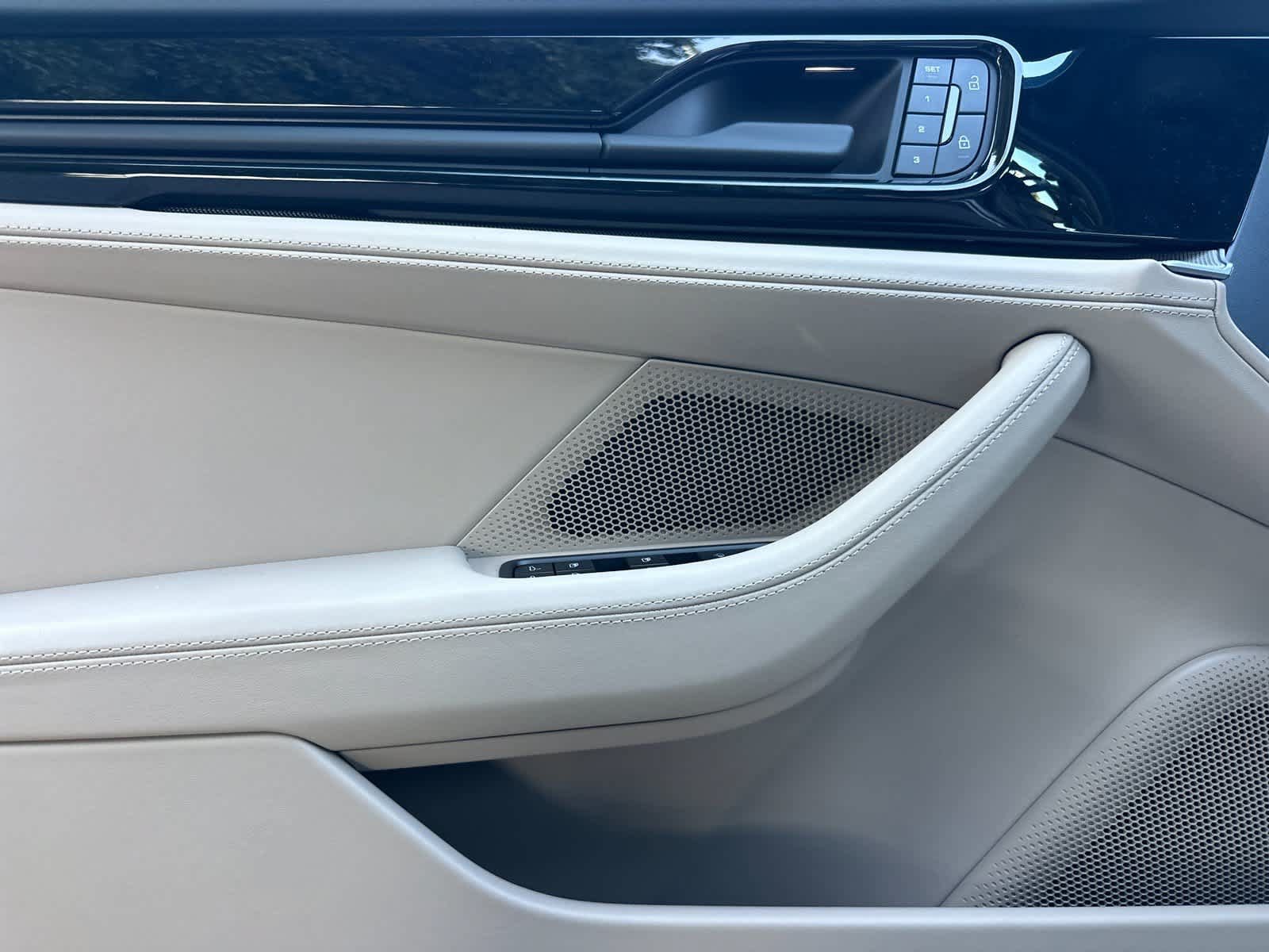 New 2026 Porsche Panamera RWD image 12