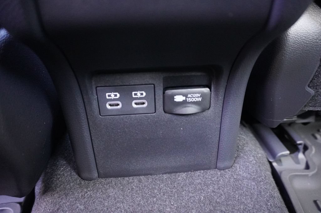 New 2026 Toyota Prius Plug-In Hybrid FWD image 10