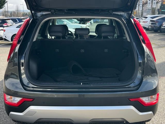 Certified 2025 Kia Niro EX image 12