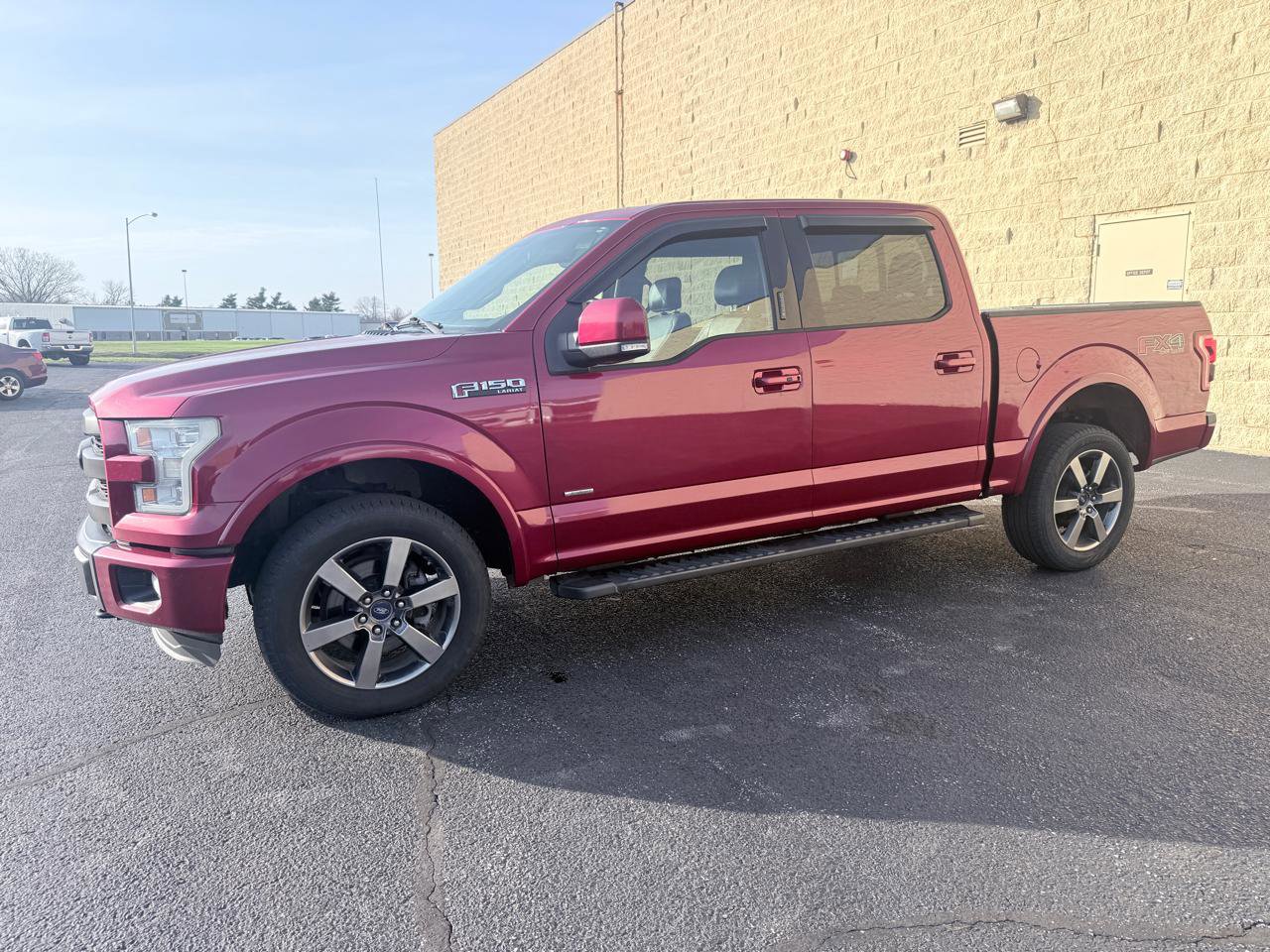 Used 2015 Ford F150 Lariat w/ Equipment Group 502A Luxury AWD/4WD image 1