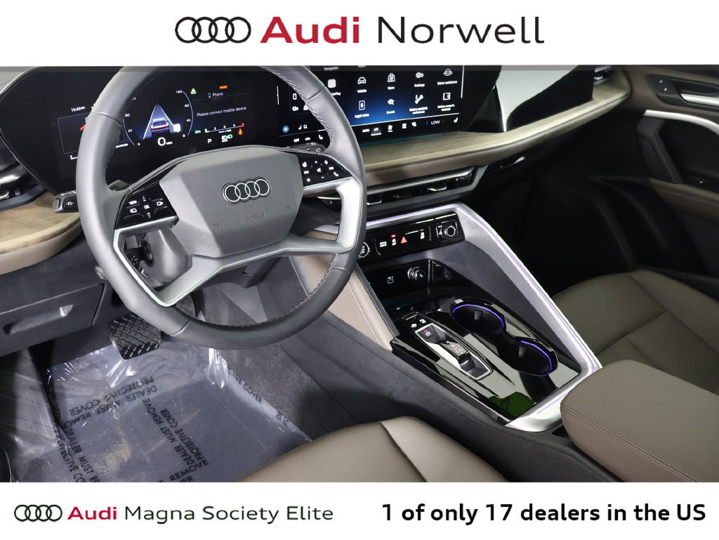 Certified 2025 Audi Q5 Premium w/ Convenience Package AWD/4WD image 2
