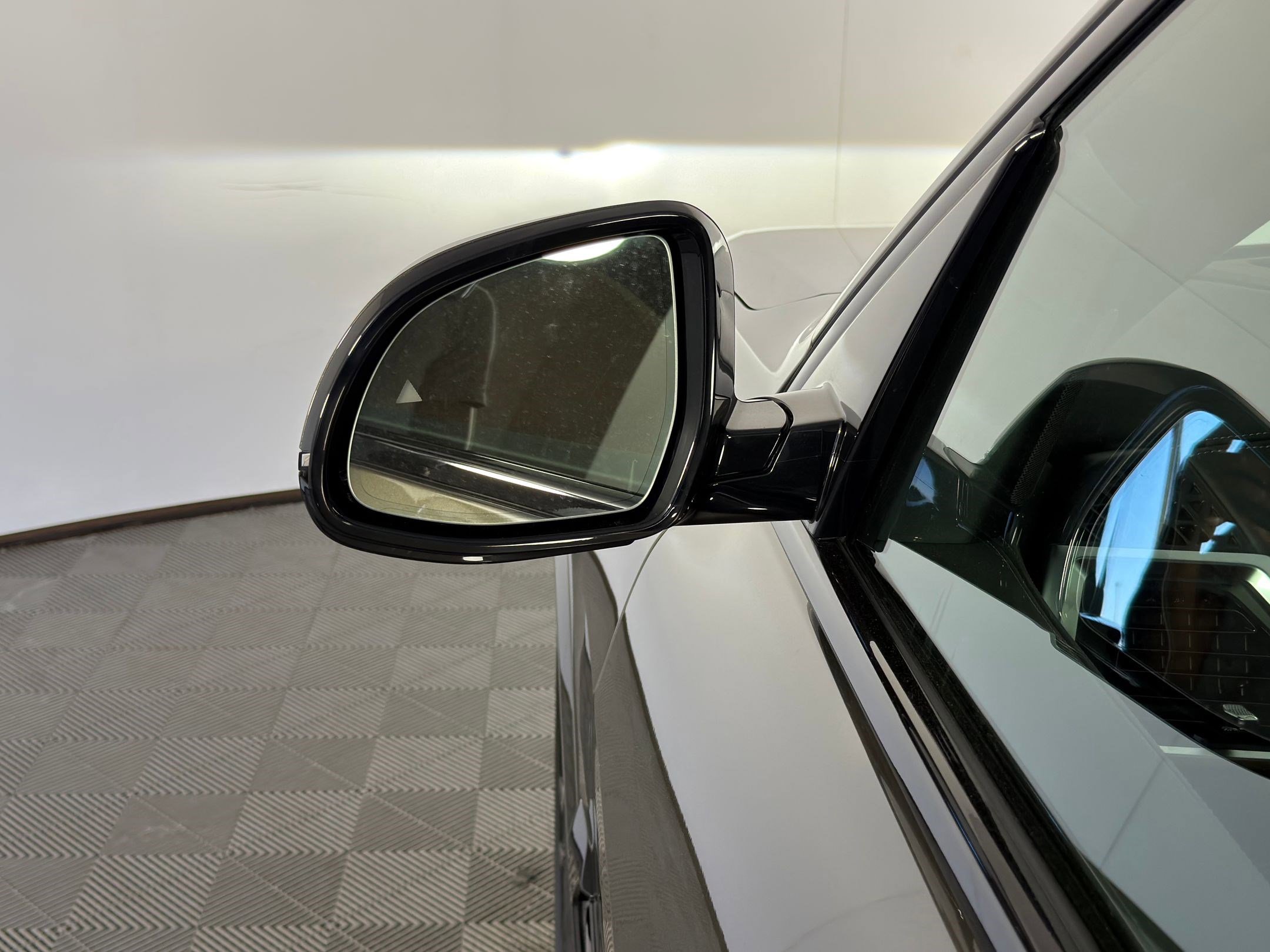 New 2026 BMW X5 xDrive40i w/ M Sport Package image 22