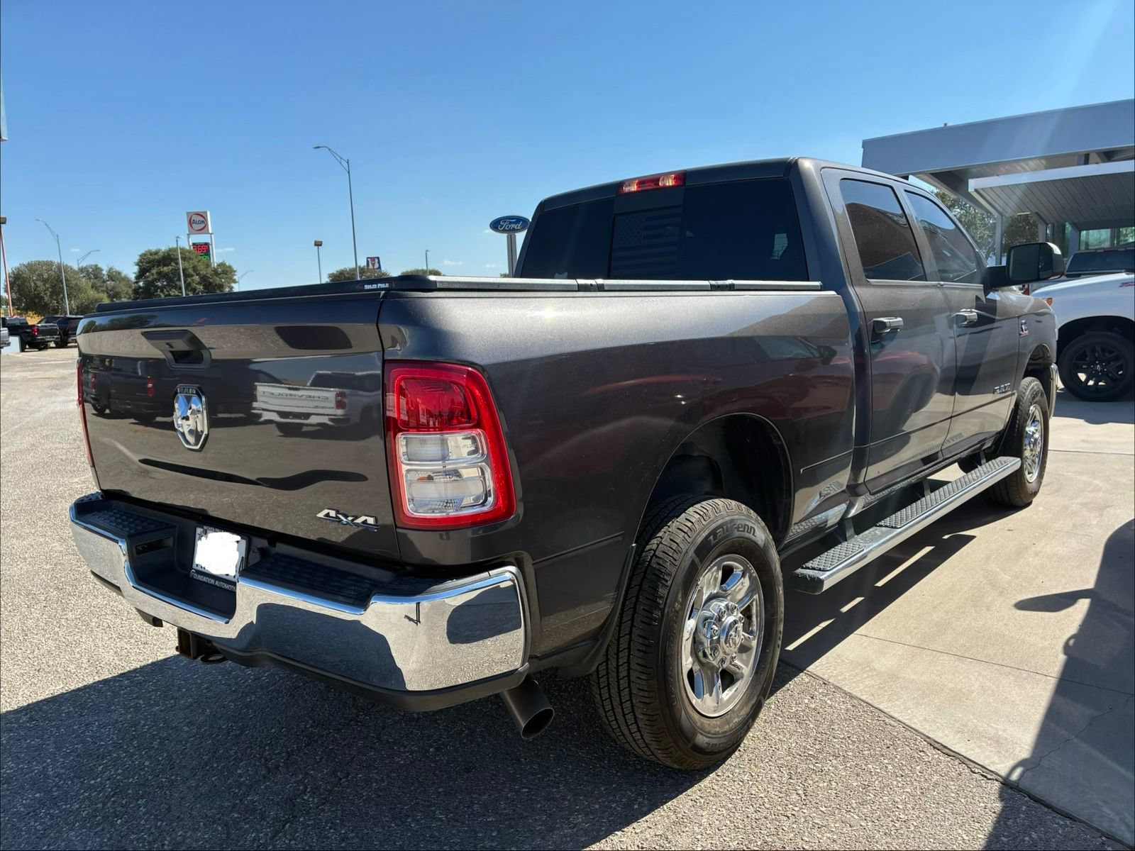 Used 2021 RAM 2500 Tradesman AWD/4WD image 11