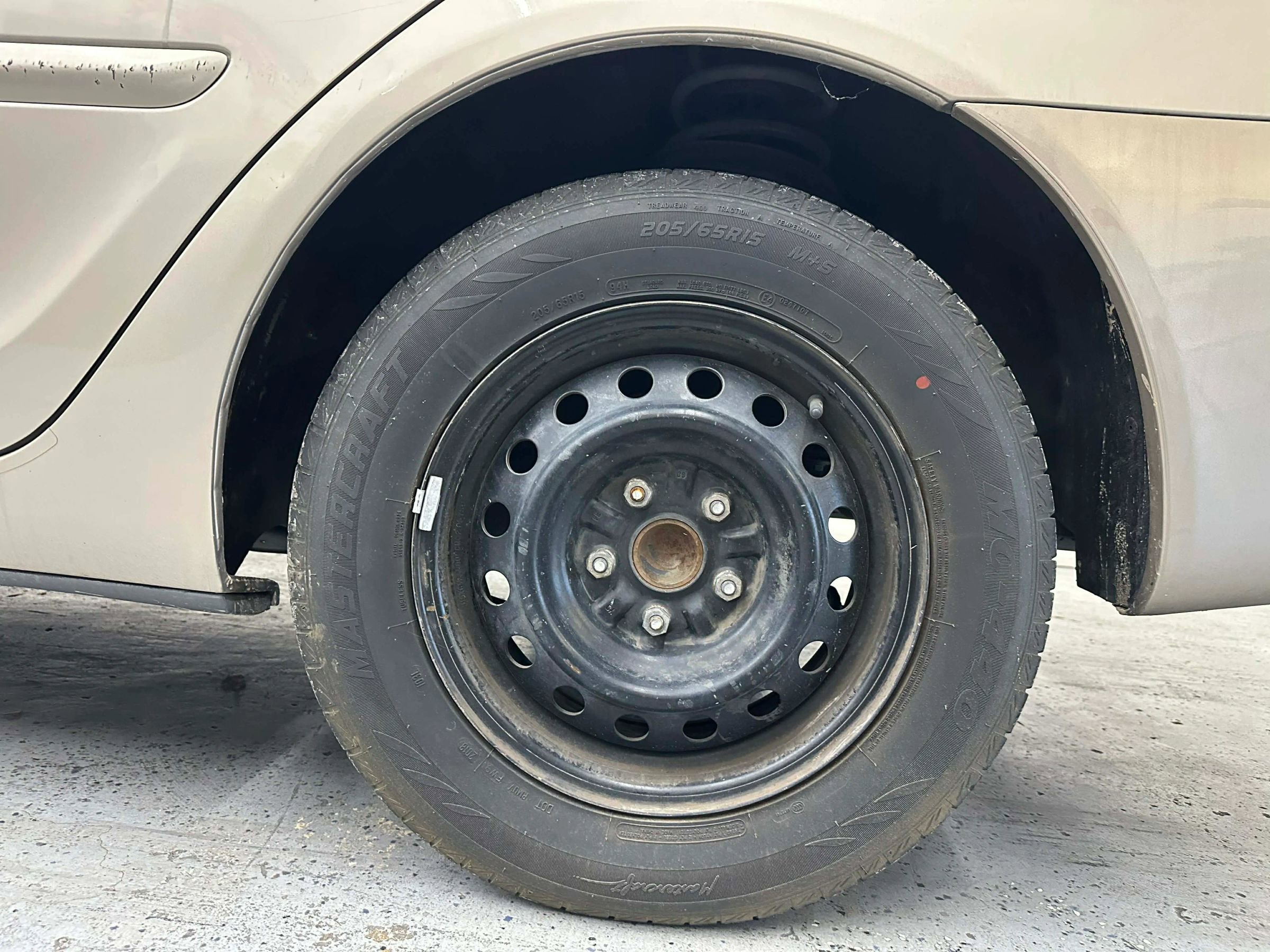 Used 2005 Toyota Camry LE image 60