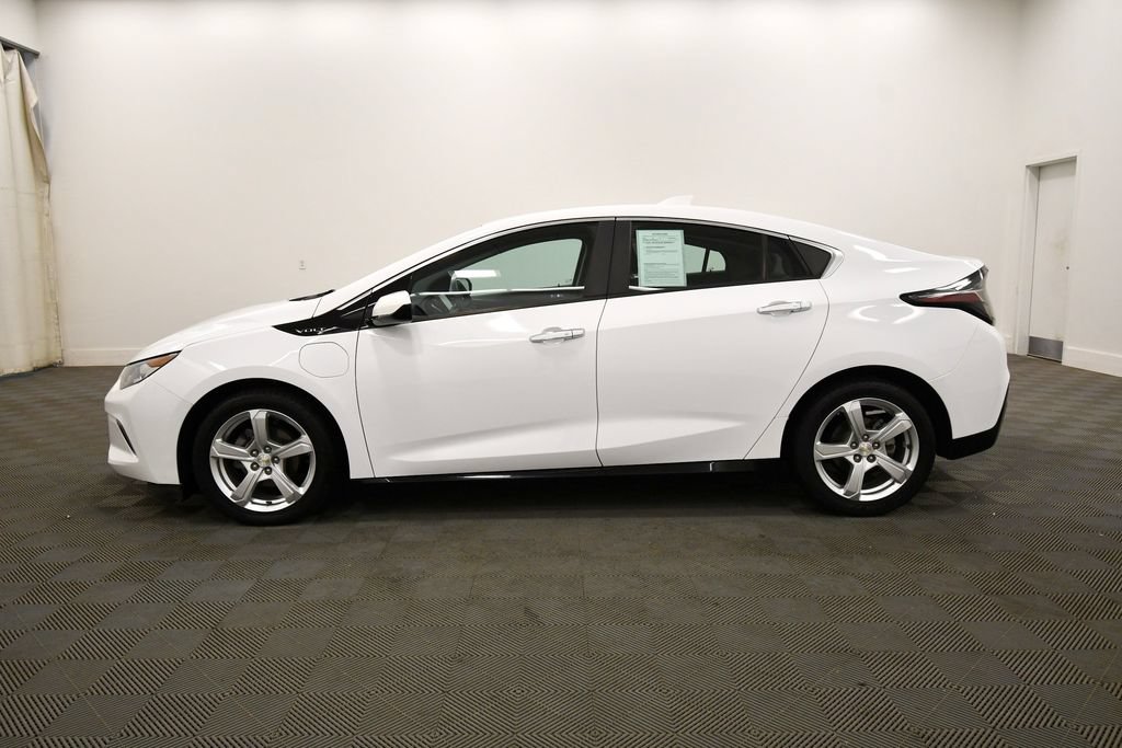 Used 2018 Chevrolet Volt LT FWD image 4