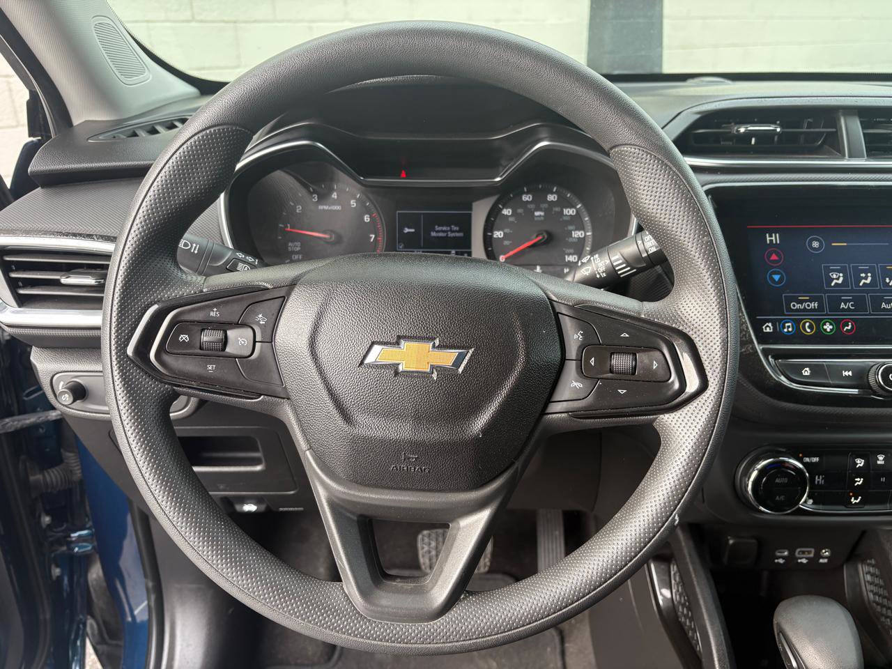 Used 2021 Chevrolet TrailBlazer LT w/ Convenience Package image 4