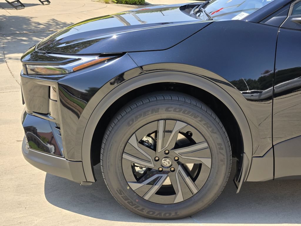 New 2026 Toyota C-HR AWD/4WD image 7