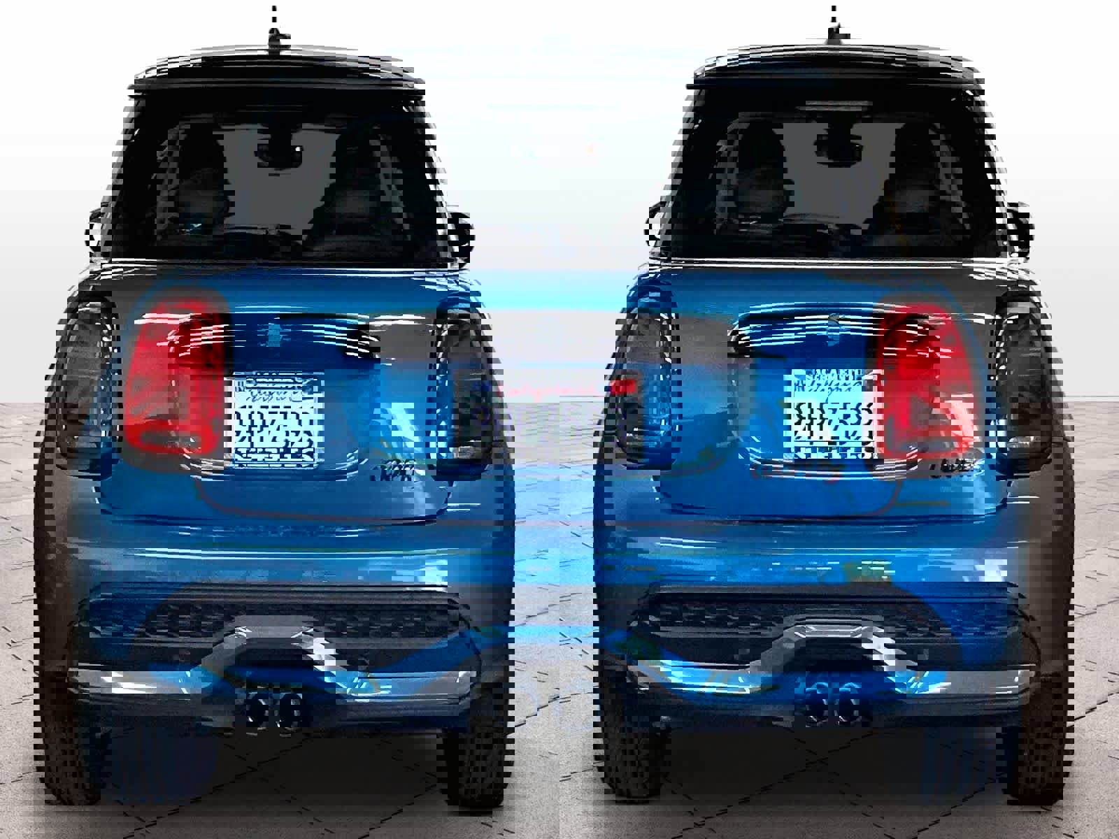 Used 2023 MINI Cooper S w/ Premium Package image 6