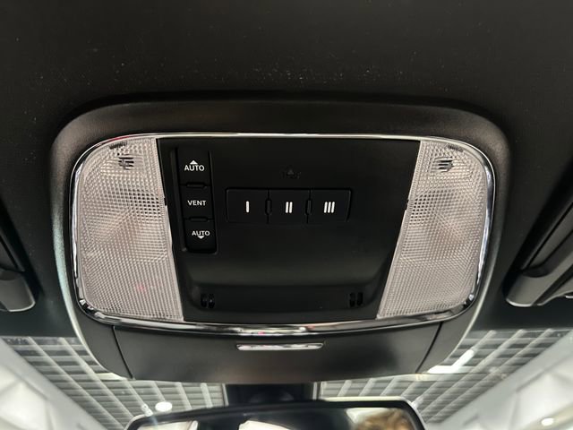 Used 2023 Dodge Charger Scat Pack RWD image 25