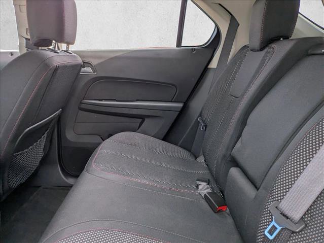 Used 2017 Chevrolet Equinox LT image 17