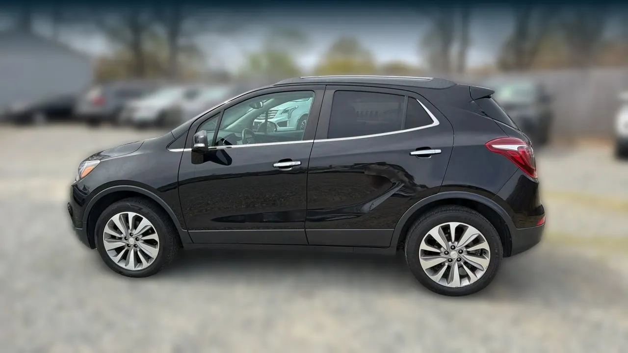 Used 2019 Buick Encore Preferred AWD/4WD image 4