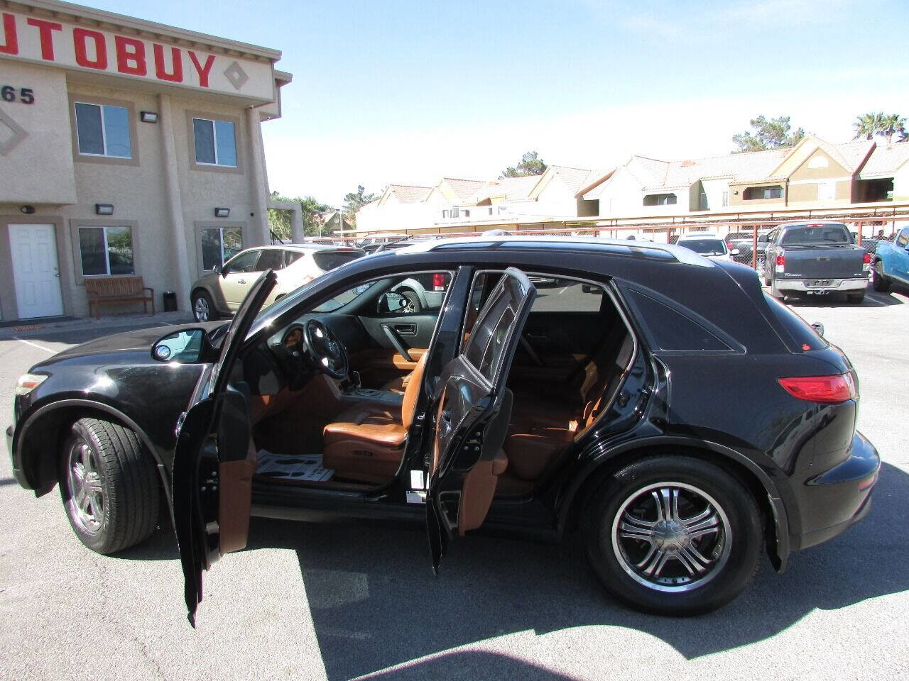 Used 2004 INFINITI FX35 2WD w/ Touring Pkg image 19