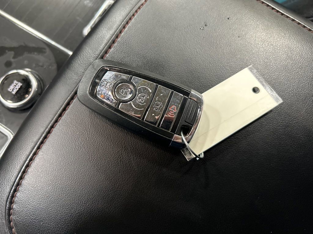 Certified 2020 Lincoln Aviator Reserve w/ Elements Package Plus image 25