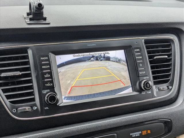 Used 2021 Kia Sedona EX image 12