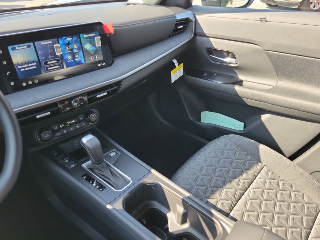 New 2026 Nissan Kicks SV image 30