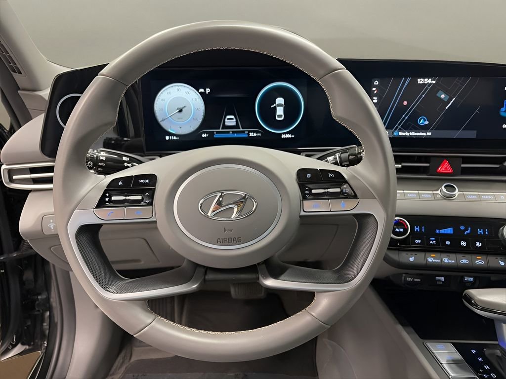 Used 2023 Hyundai Elantra SEL w/ Convenience Package image 20