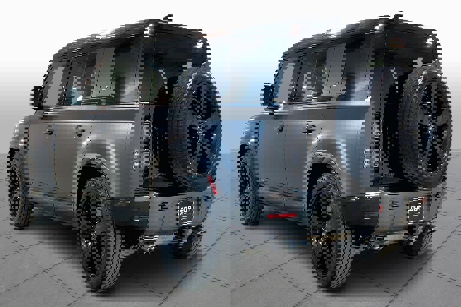 Used 2023 Land Rover Defender 110 V8 image 12