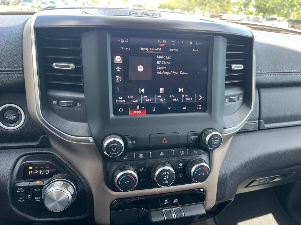 Used 2022 RAM 1500 Laramie AWD/4WD image 36
