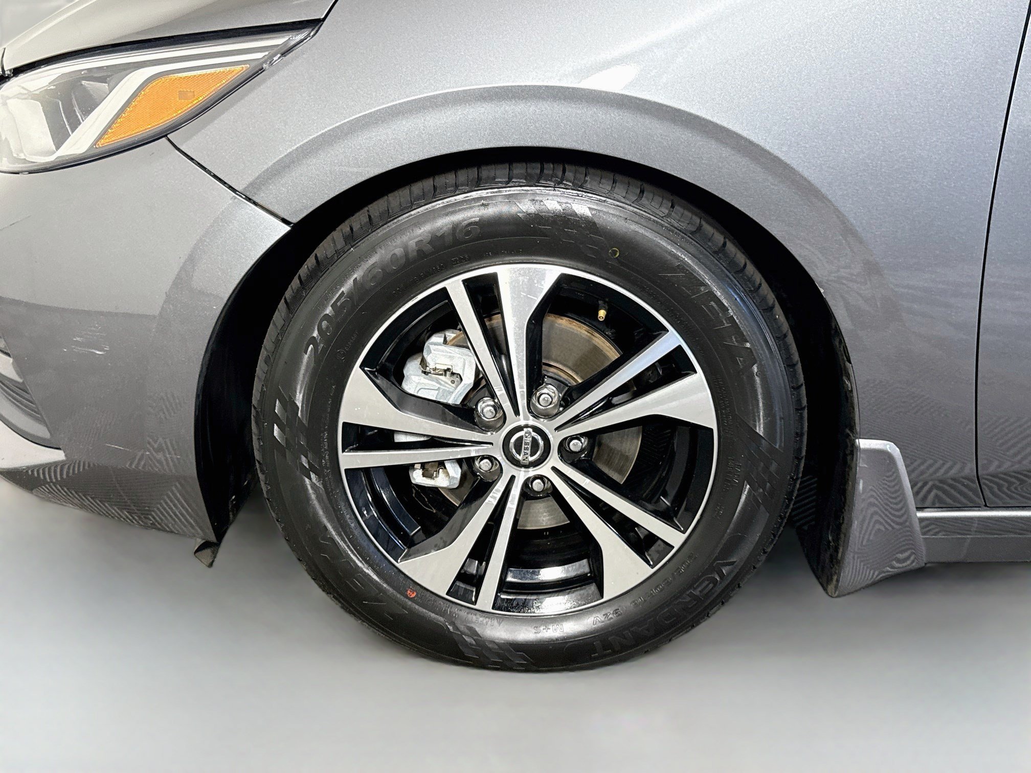Used 2020 Nissan Sentra SV FWD image 38