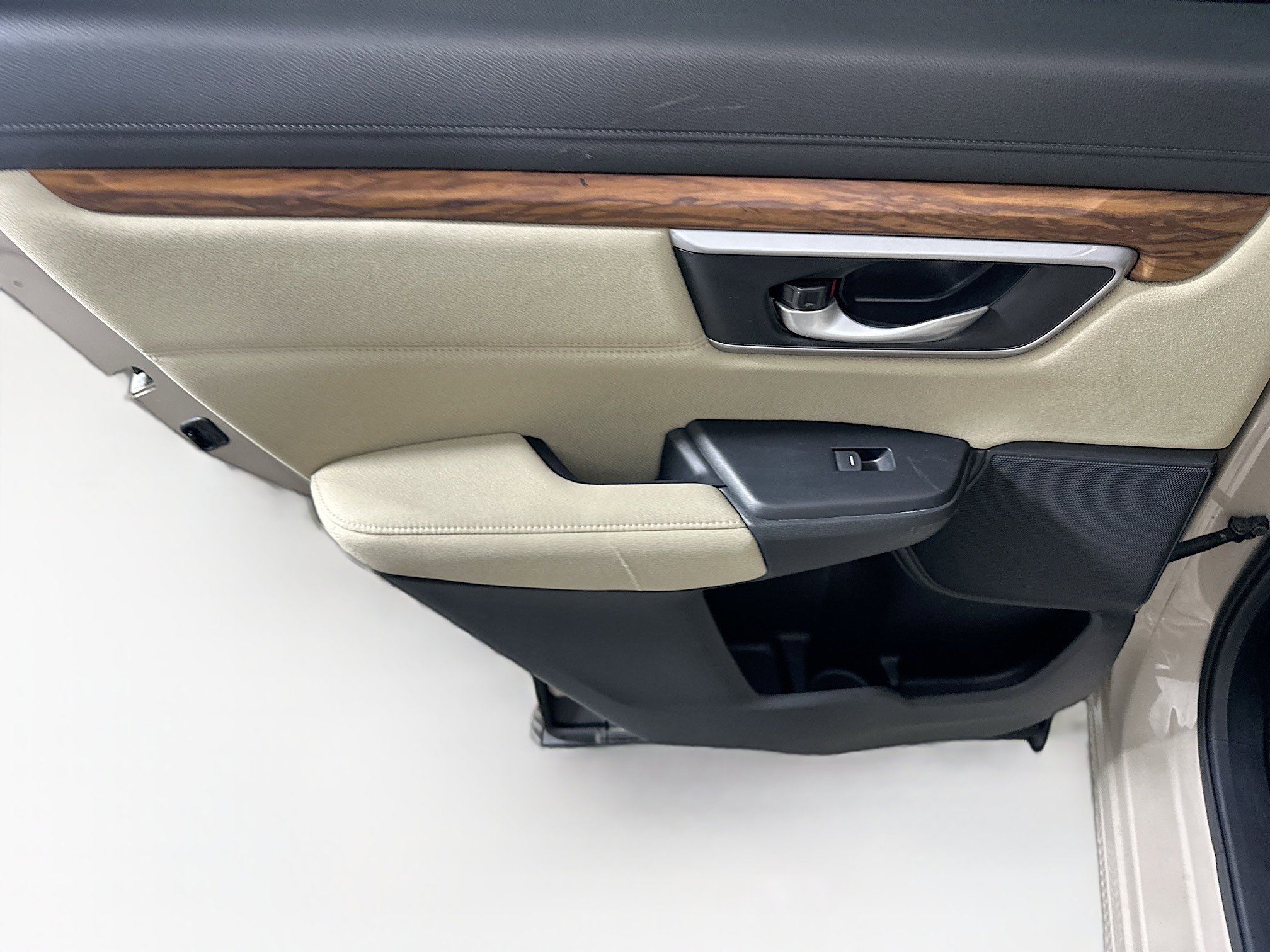 Used 2018 Honda CR-V EX image 24