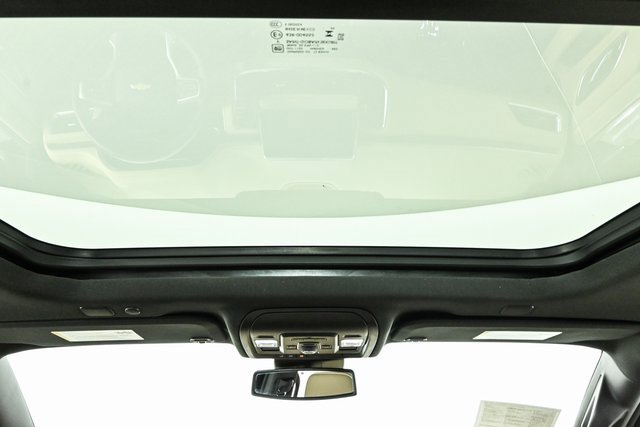 Used 2023 Chevrolet Suburban Premier image 20