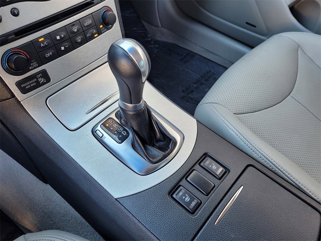 Used 2008 INFINITI G37 Journey w/ Premium Pkg image 16