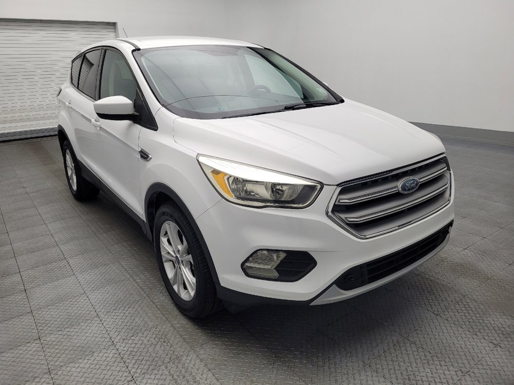 Used 2017 Ford Escape SE image 13
