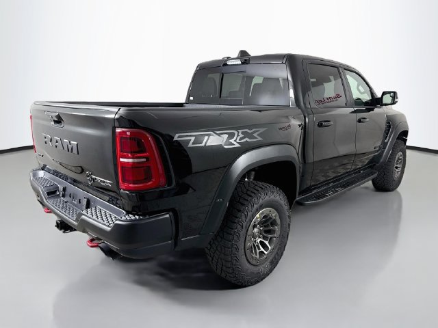 New 2027 RAM 1500 4x4 Crew Cab image 7