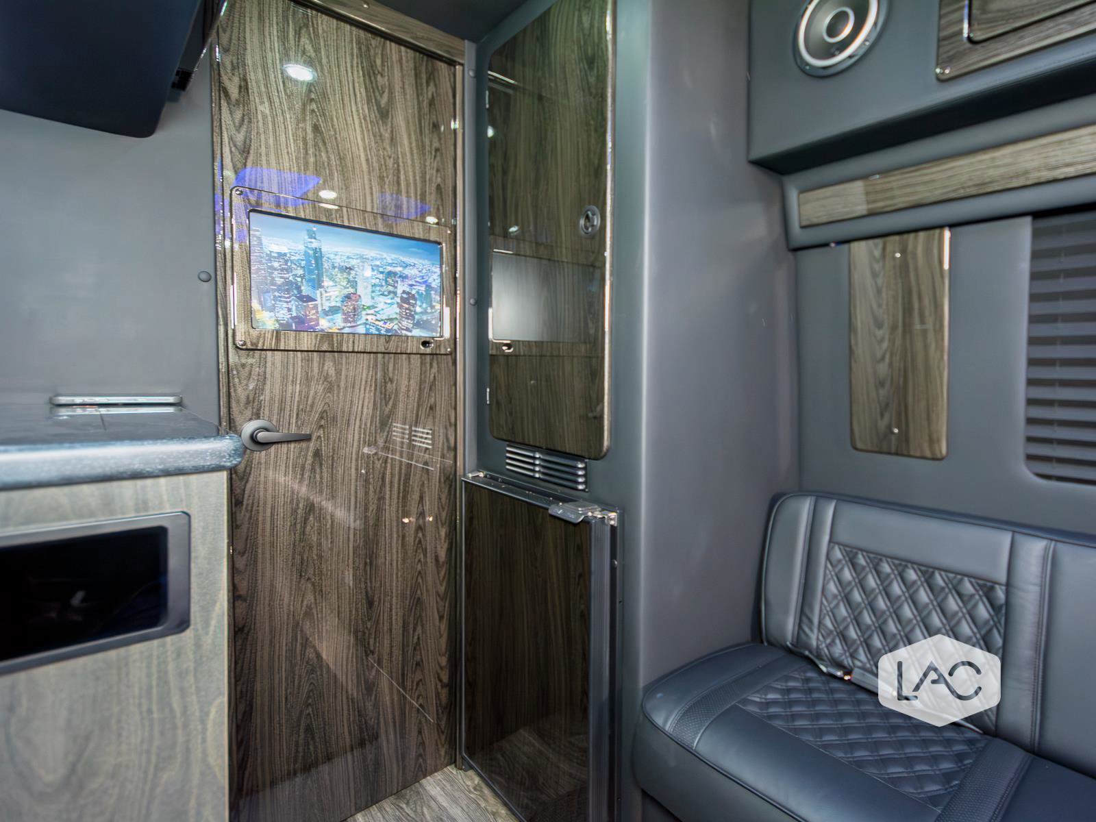 Used 2025 Mercedes-Benz Sprinter 3500 image 11