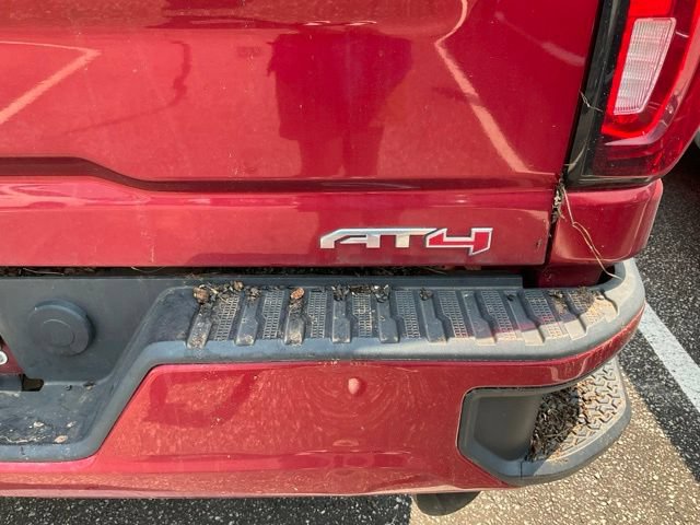 Used 2022 GMC Sierra 2500 AT4 w/ Gooseneck/5TH Wheel Package AWD/4WD image 9
