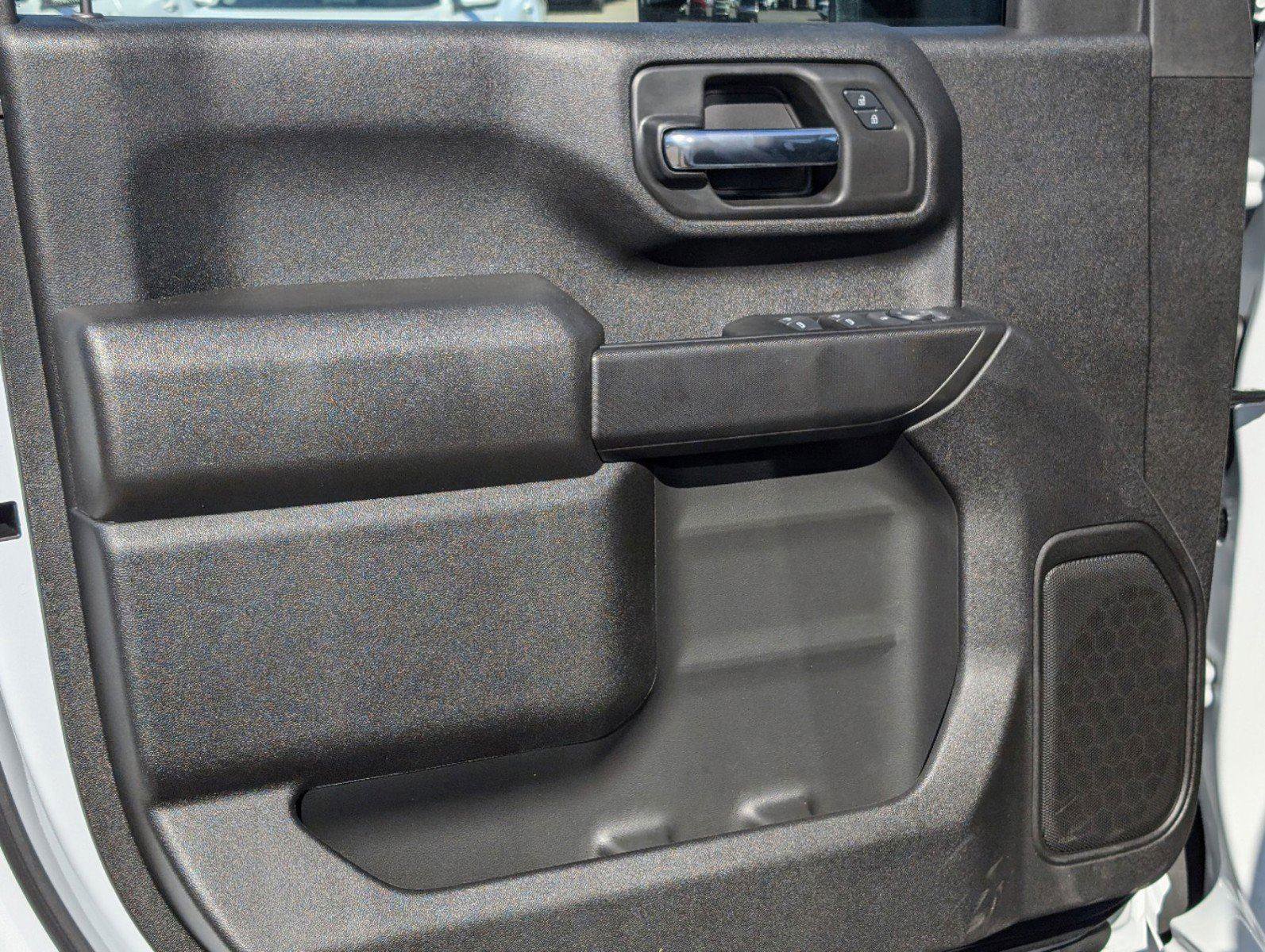 New 2025 GMC Sierra 2500 Pro w/ Convenience Package image 16