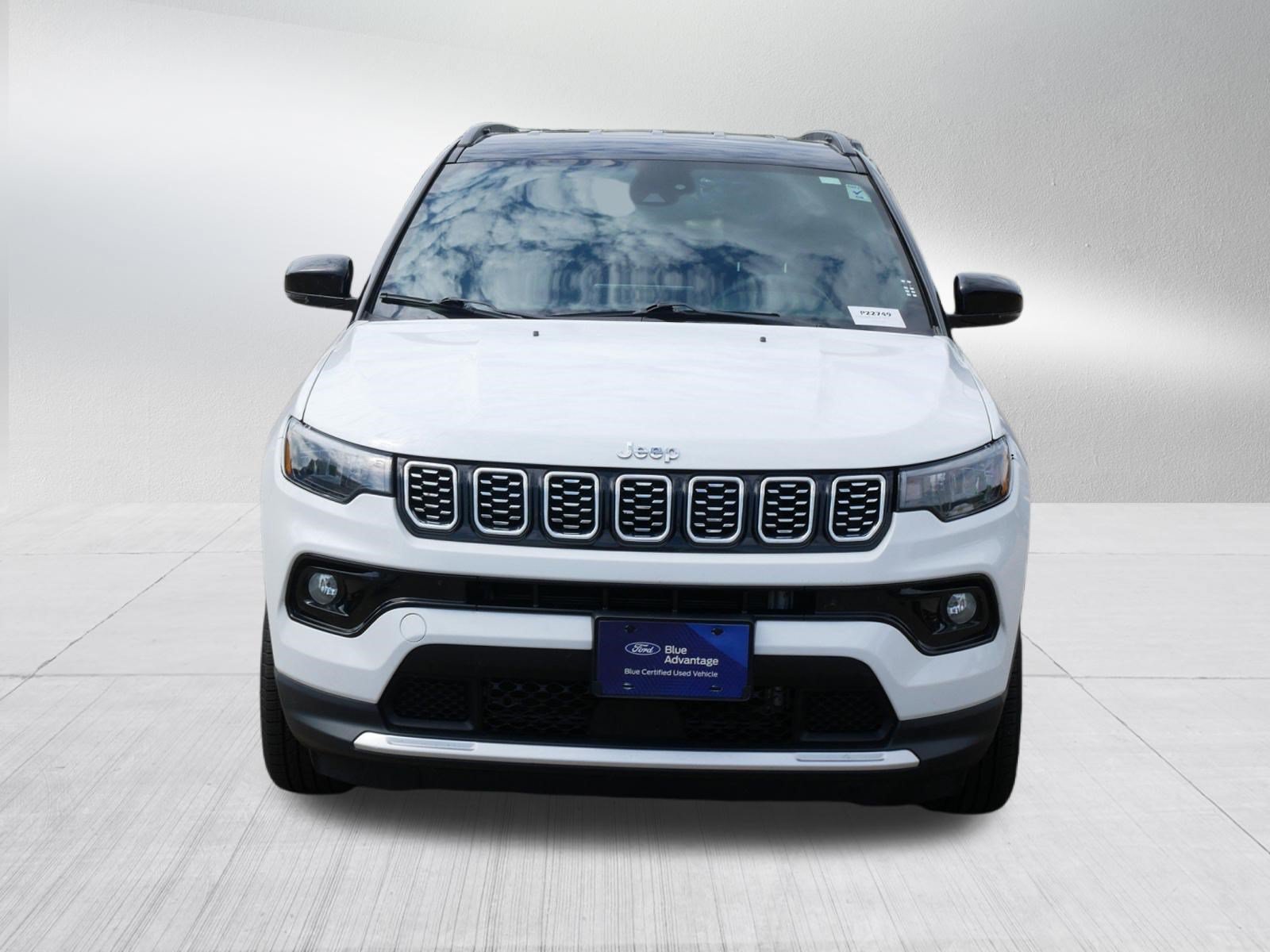 Used 2024 Jeep Compass Limited AWD/4WD image 2