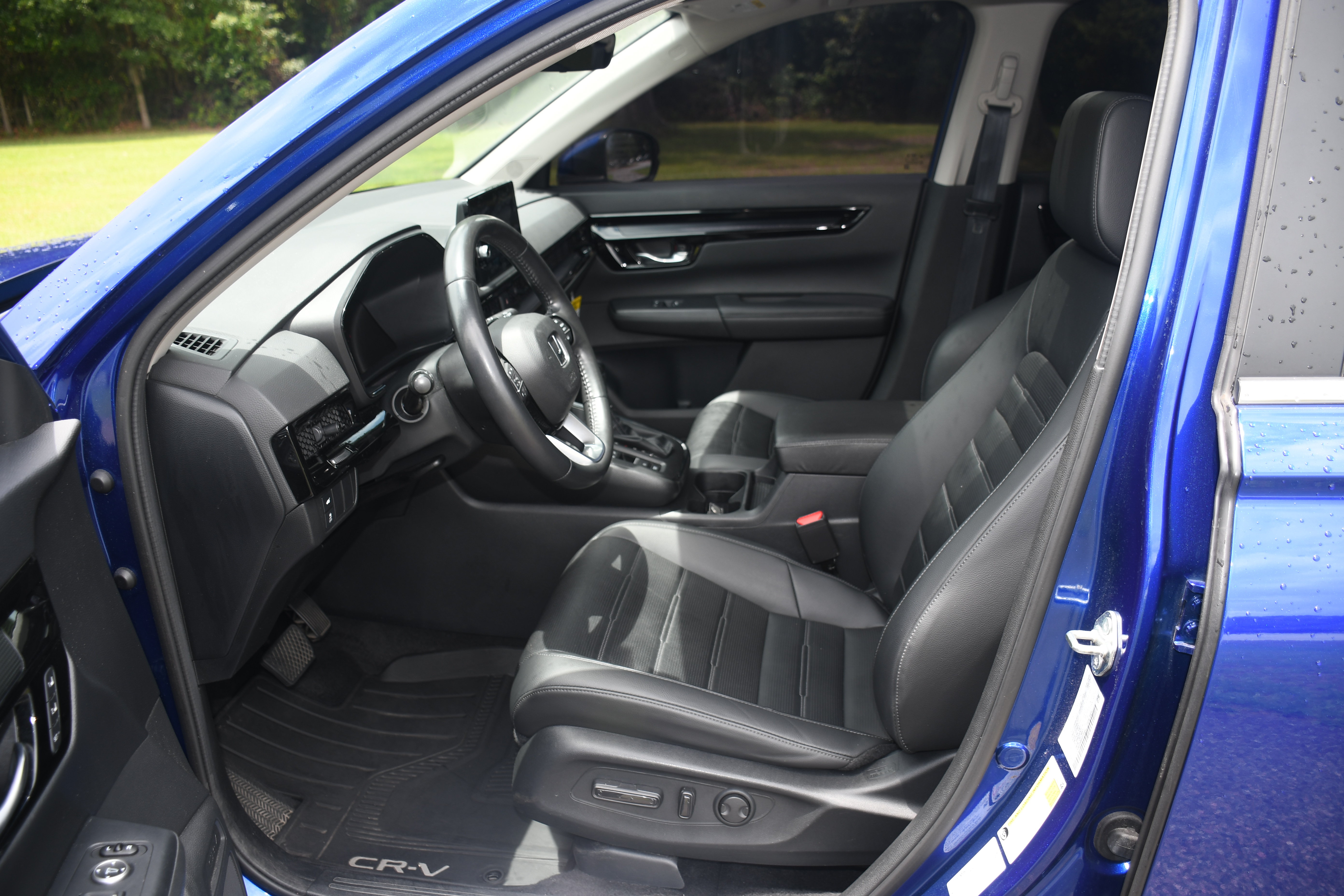 Used 2024 Honda CR-V EX-L image 8
