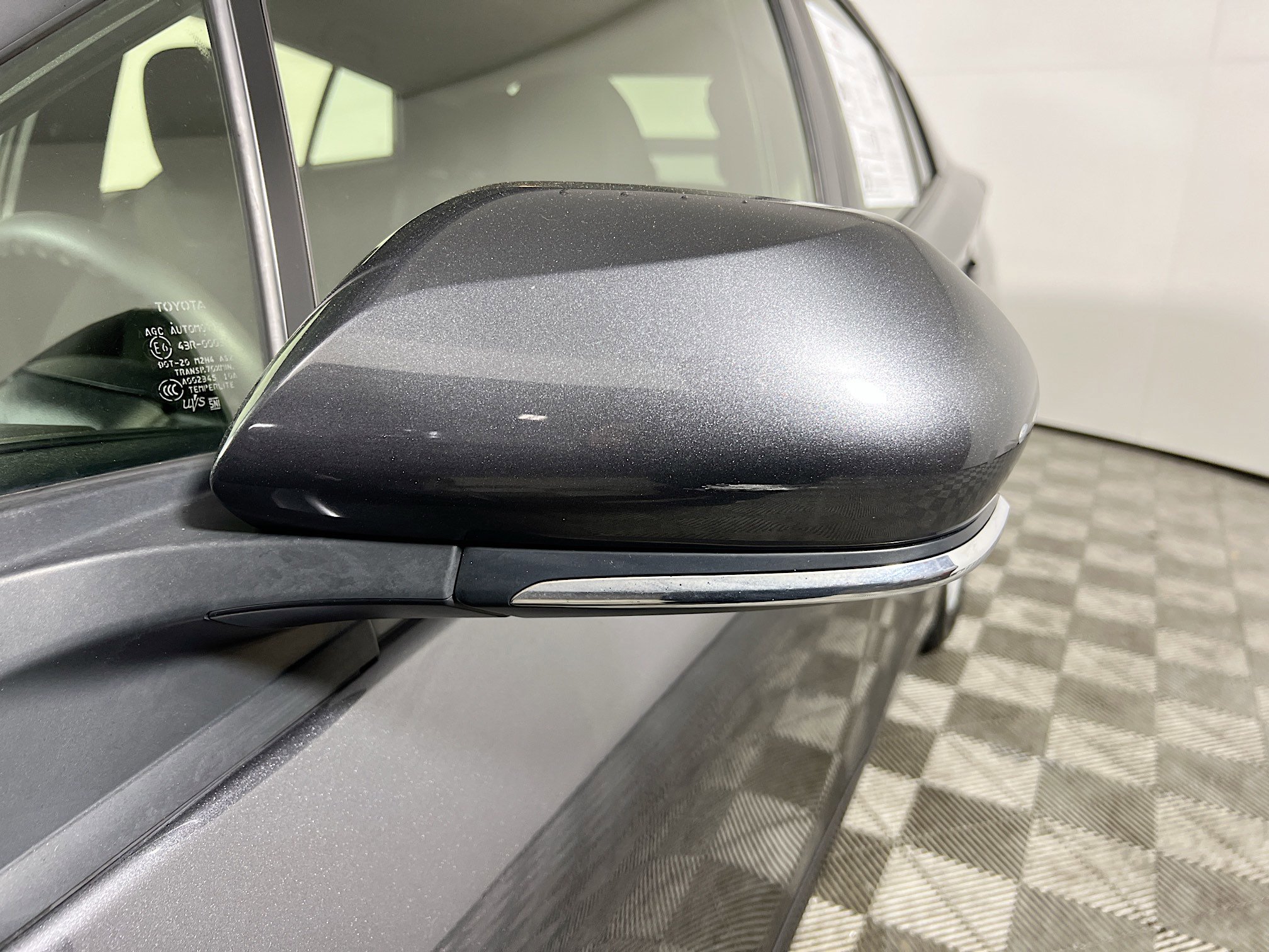 Used 2022 Toyota Prius LE image 13