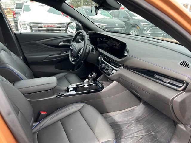 Certified 2024 Buick Envista Sport Touring w/ Convenience I Package image 12