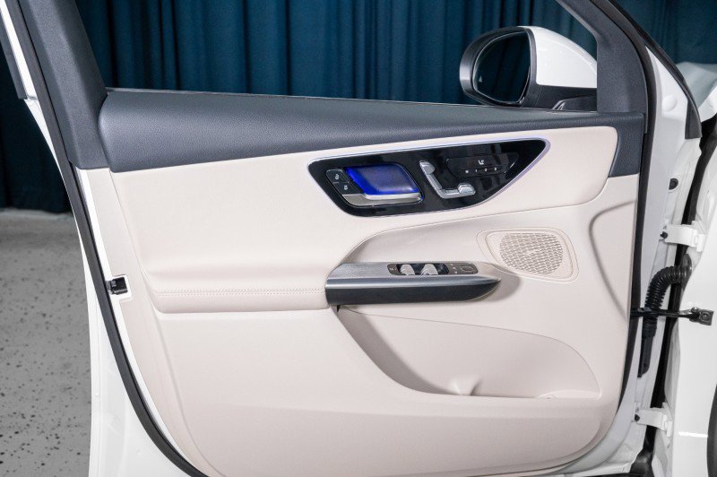 Certified 2026 Mercedes-Benz GLC 300 4MATIC image 12