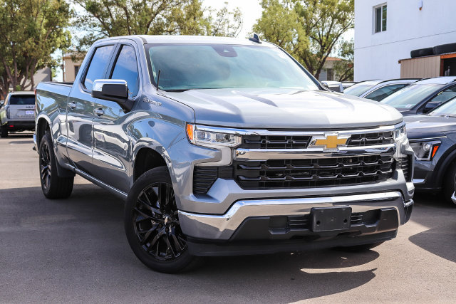 Used 2023 Chevrolet Silverado 1500 LT RWD image 1