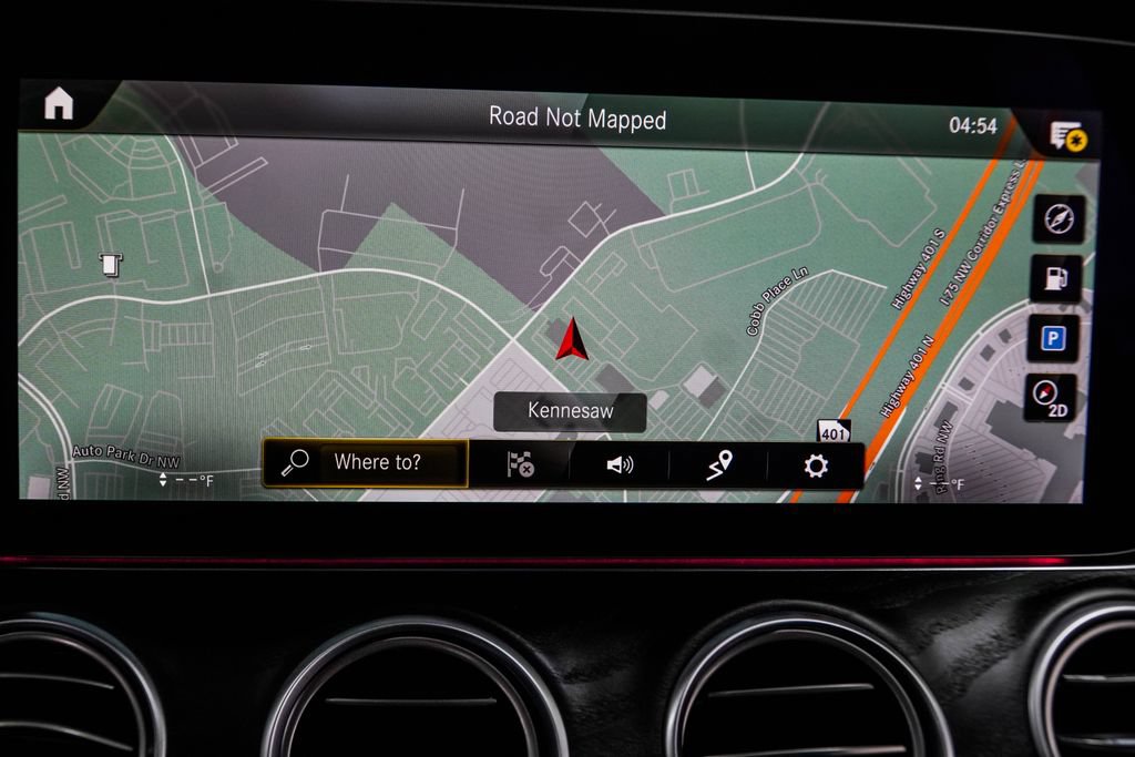Used 2023 Mercedes-Benz E 350 Sedan image 25