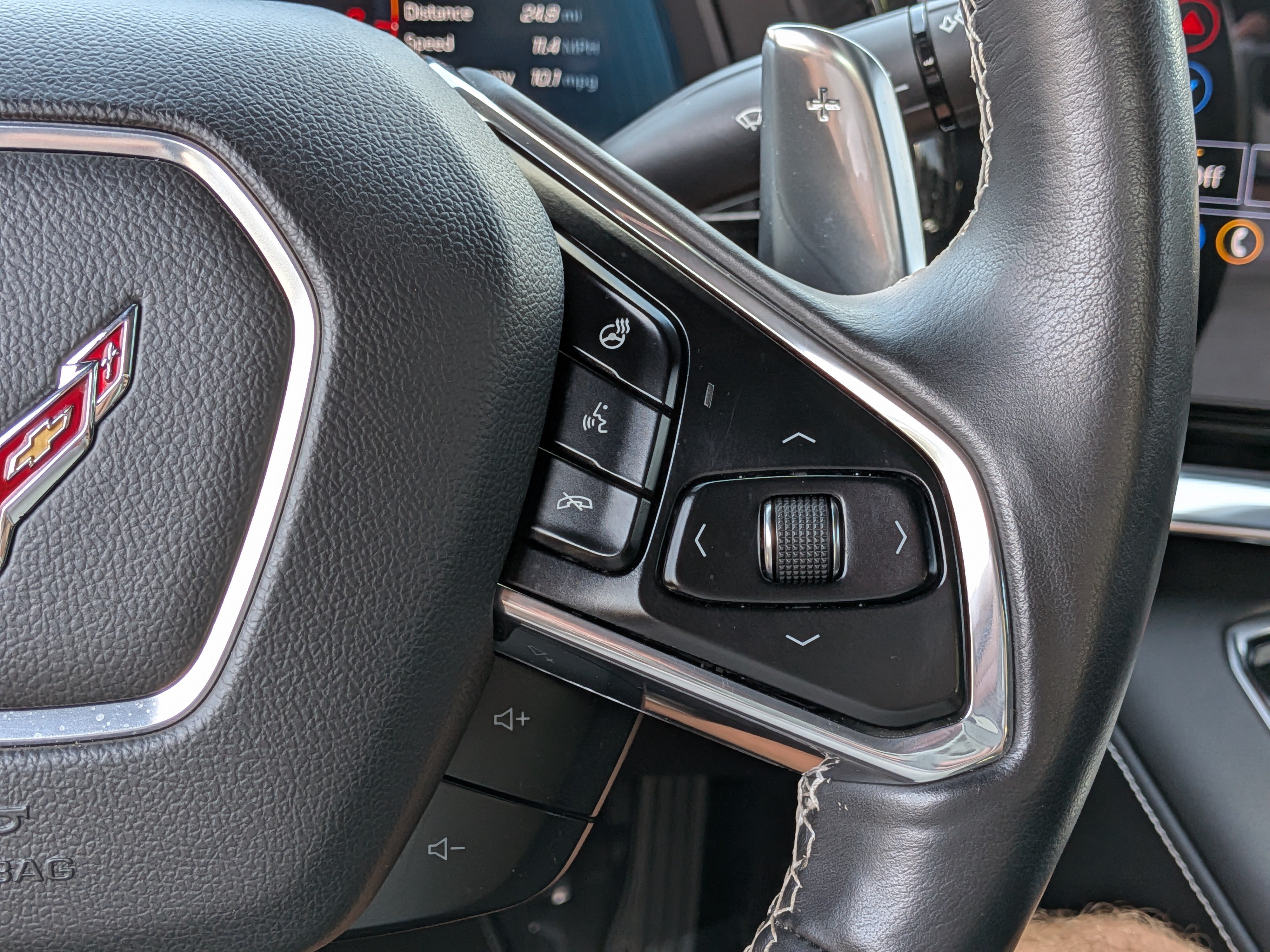 Used 2020 Chevrolet Corvette Stingray Preferred Conv w/ 2LT Preferred Equipment Group RWD image 23