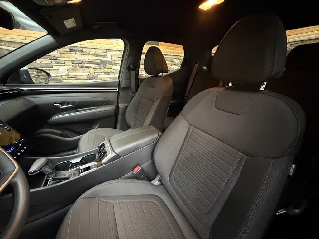 Certified 2024 Hyundai Santa Cruz SEL image 12