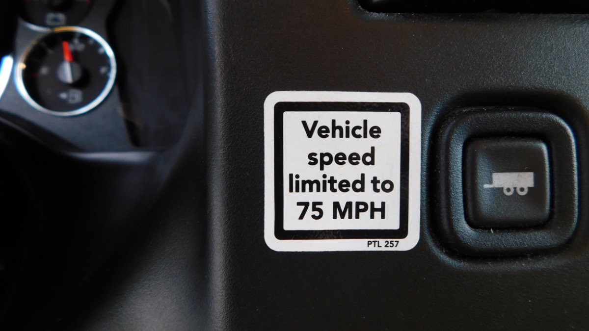 Used 2021 GMC Savana 3500 Extended w/ Power Convenience Package image 40