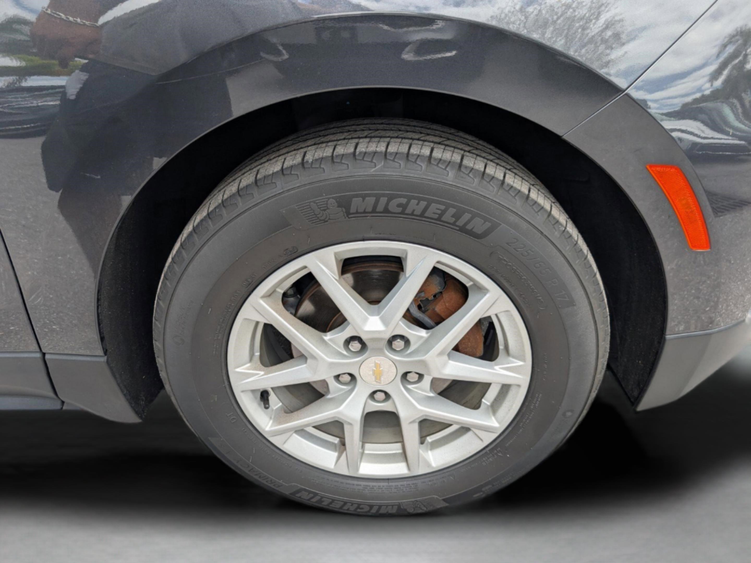 Used 2023 Chevrolet Equinox LT FWD image 41