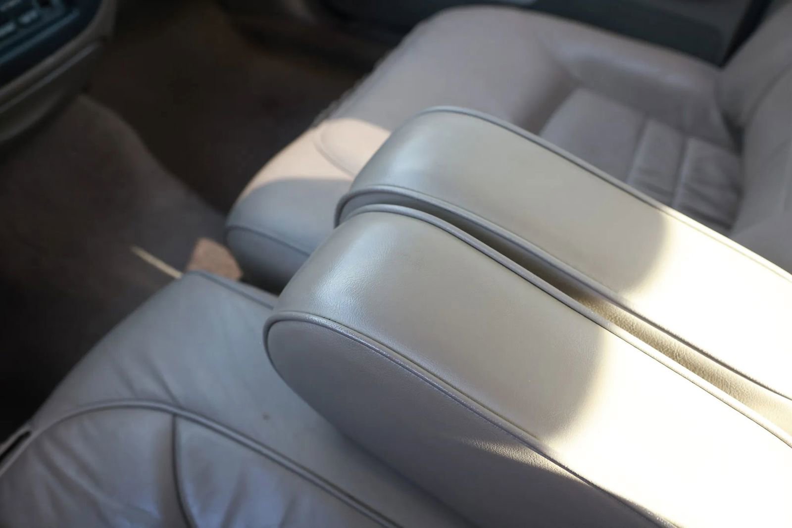 Used 2002 Mercury Grand Marquis LS image 35