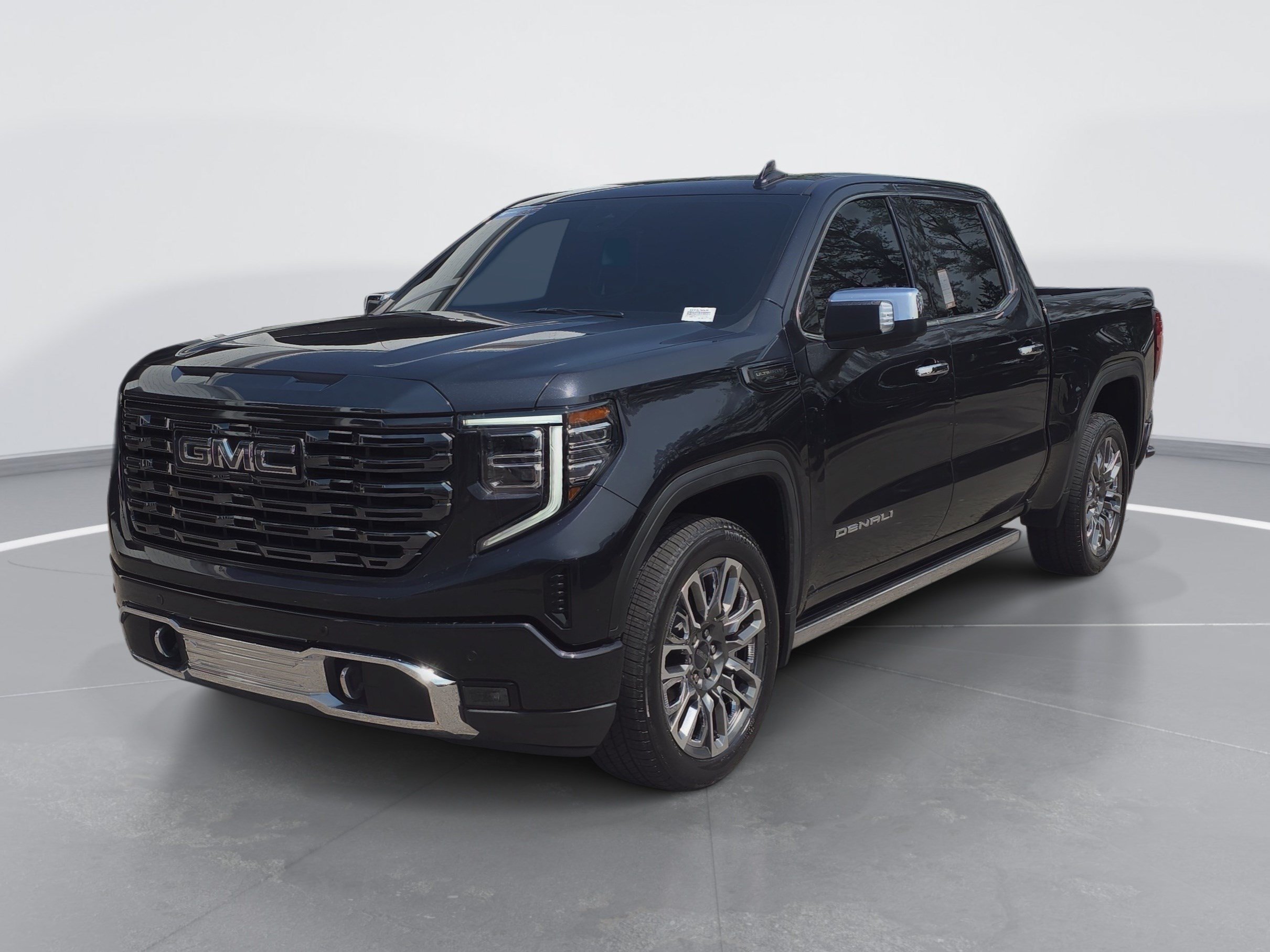 Used 2023 GMC Sierra 1500 Denali Ultimate AWD/4WD image 7