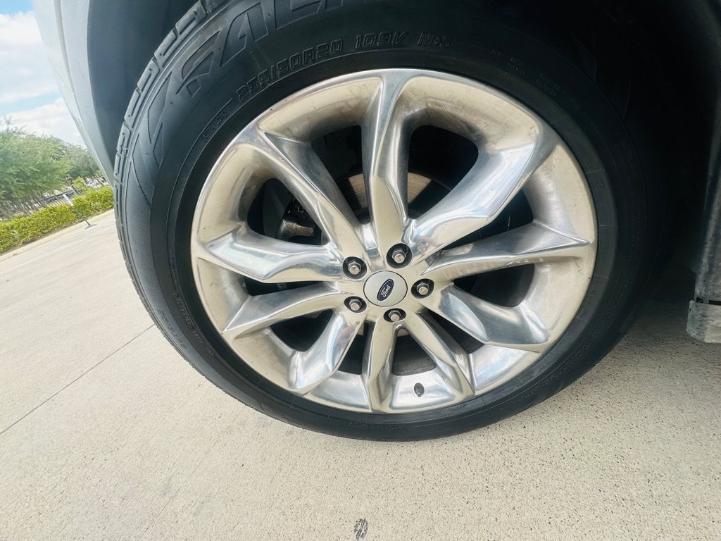 Used 2013 Ford Explorer XLT FWD image 29