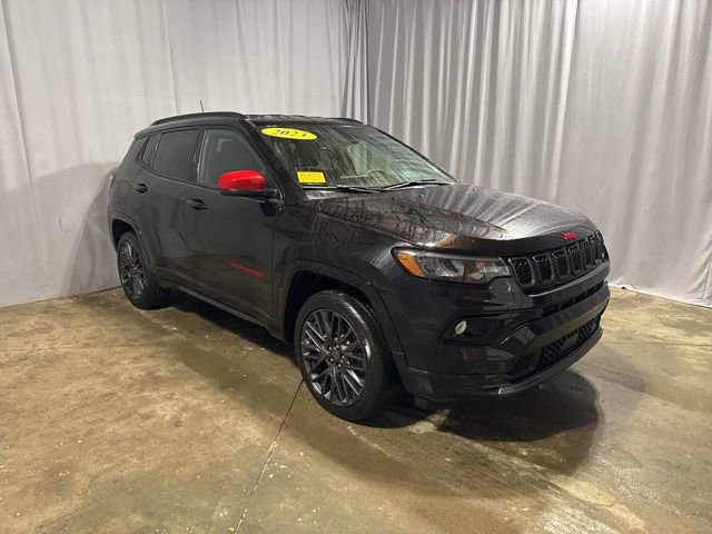 Used 2023 Jeep Compass Limited AWD/4WD image 9
