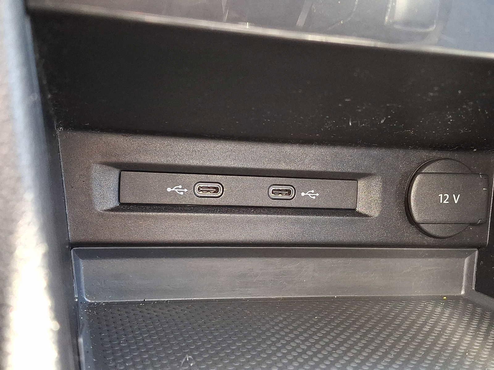 Used 2020 Volkswagen Tiguan S FWD image 22