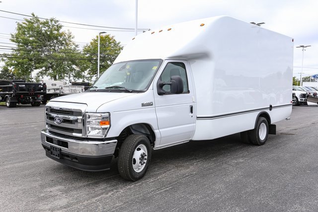 New 2026 Ford E-450 and Econoline 450 Super Duty w/ Power Equipment Group image 5