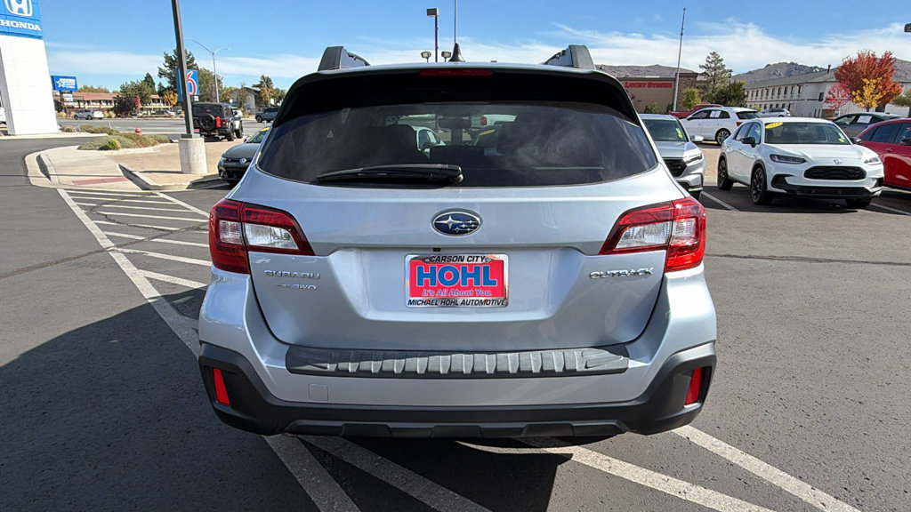 Used 2018 Subaru Outback 2.5i Premium AWD/4WD image 4